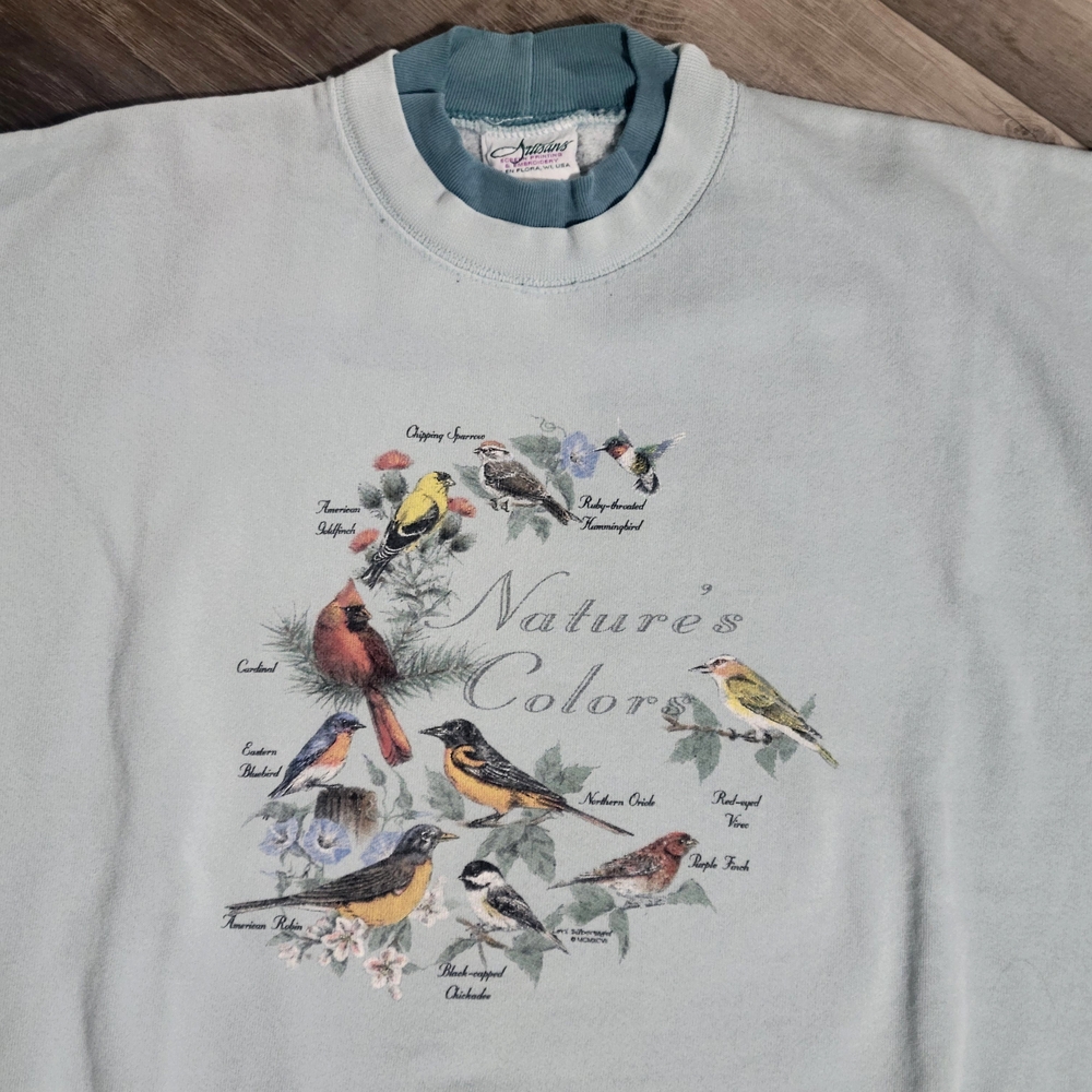 Vintage “Nature’s Colors” Bird Graphic Sweatshirt – Made in USA – Size XL